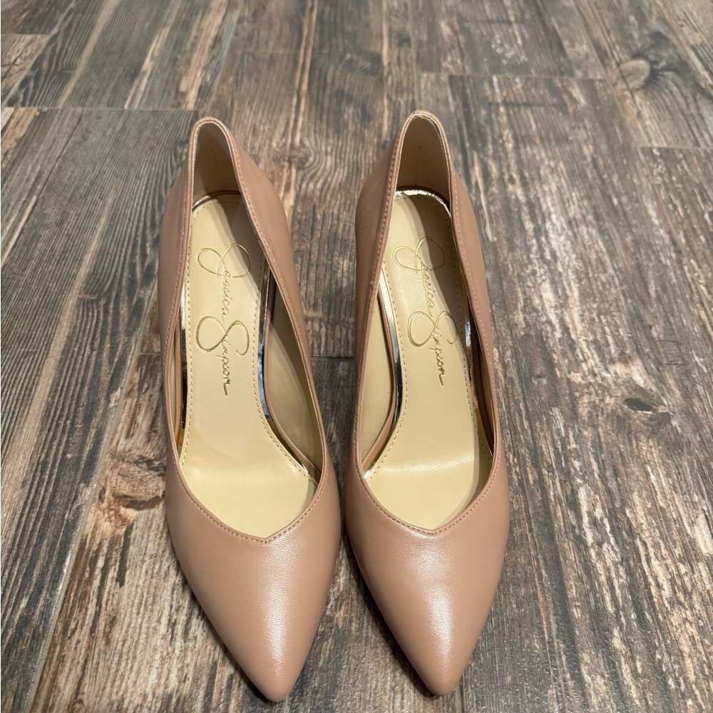 Jessica Simpson Women's Nude Heels